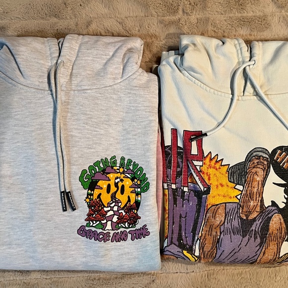 Market Other - Market Hoodies Size M